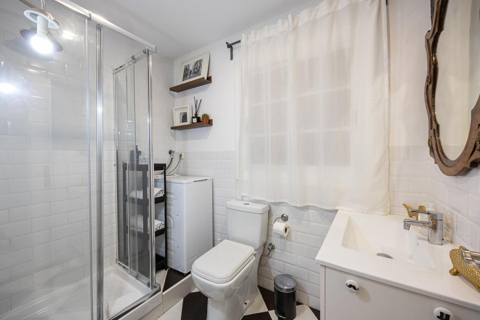 Vintage 3 Bdr Apartment Esplugues de Llobregat Exteriör bild